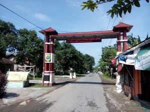 Read more about the article Gapuro Desa Karangasem Sebelah Timur